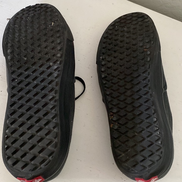 Vans 12 EUC charcoal with black soles - Picture 3 of 8